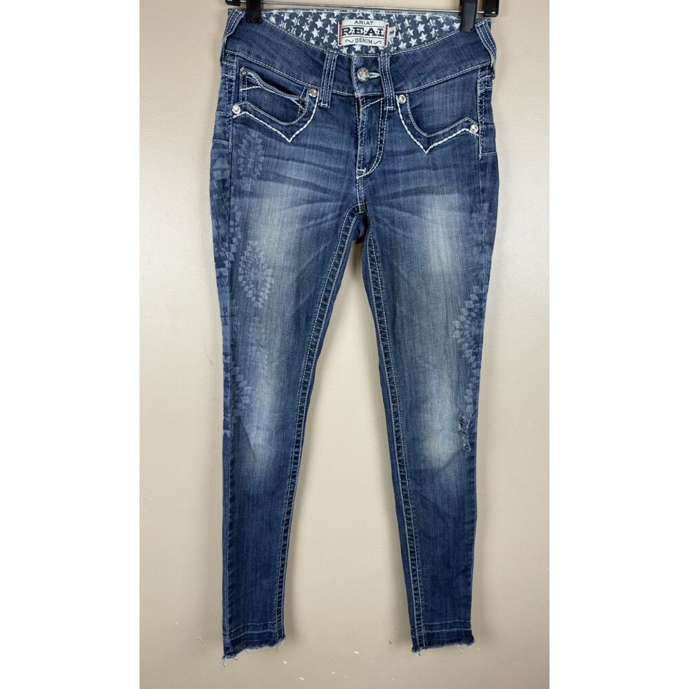 ARIAT R.E.A.L. Skinny Jeans Women’s 26R Low Rise Denim Frayed Hem Blue